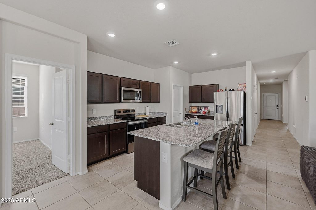 Image 5 of property listing at 25285 N 185TH Drive, Wittmann, AZ 85361