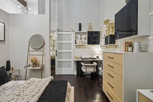 1350 Rosa L Parks Blvd Apt 233, Nashville, TN 37208