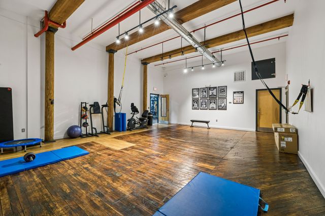 1350 Rosa L Parks Blvd Apt 233, Nashville, TN 37208