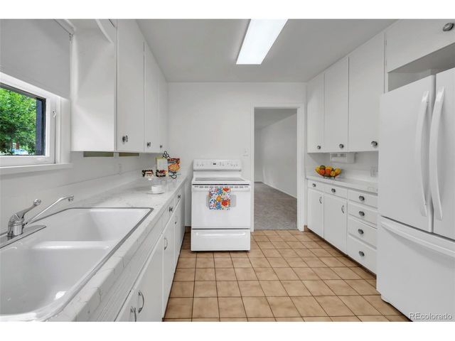200 S Newland St, Denver, CO 80226
