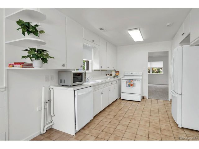 200 S Newland St, Denver, CO 80226