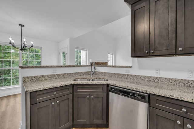 5867 Riley Road, Ooltewah, TN 37363