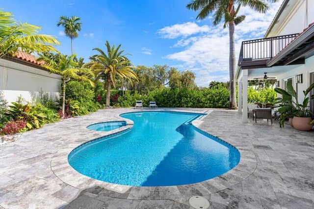 21213 Harrow Court, Boca Raton, FL 33433