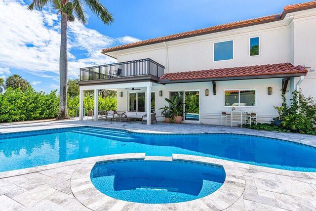 21213 Harrow Court, Boca Raton, FL 33433
