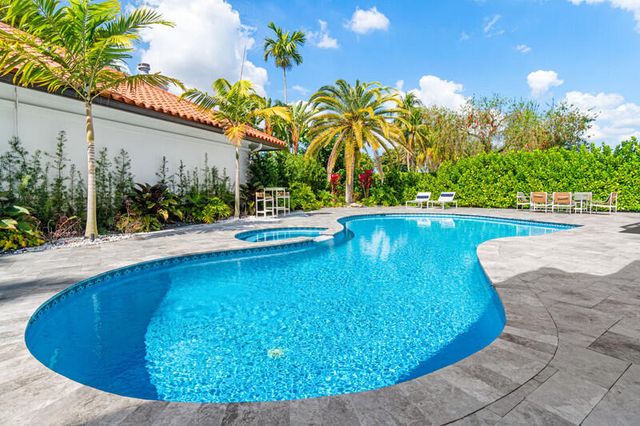 21213 Harrow Court, Boca Raton, FL 33433