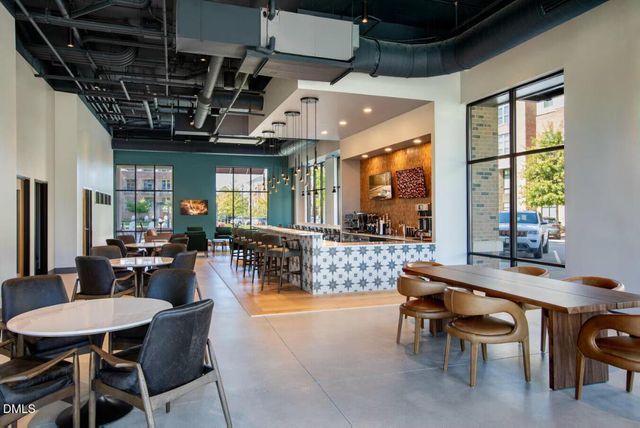 600 Carraway Crossing Br, Chapel Hill, NC 27516