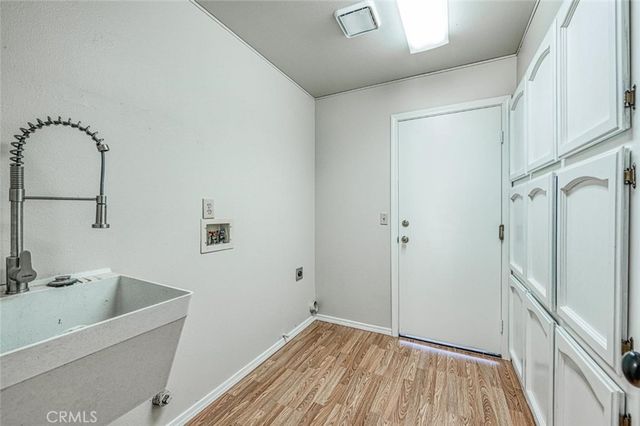 1170 N Homsy, Clovis, CA 93611