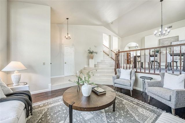 1170 N Homsy, Clovis, CA 93611