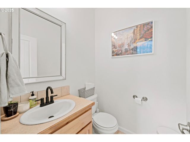 5709 Se 18TH Ct, Gresham, OR 97080