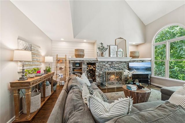 7235 Compton Circle, Cumming, GA 30040