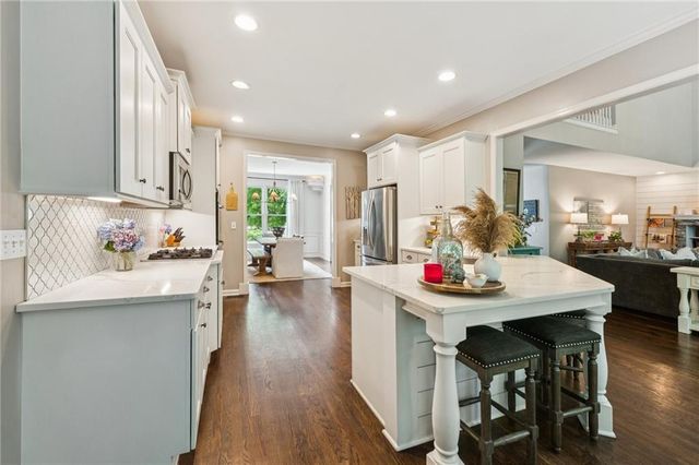 7235 Compton Circle, Cumming, GA 30040