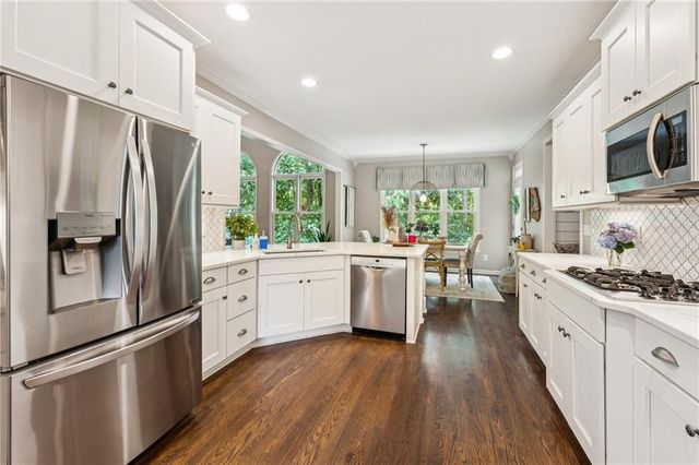 7235 Compton Circle, Cumming, GA 30040