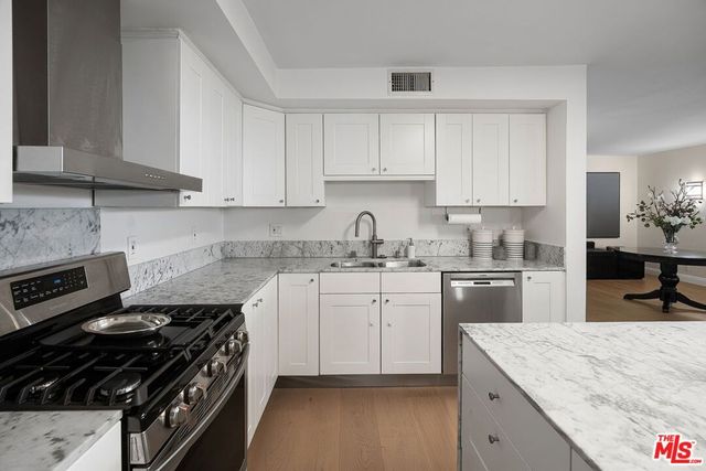 9950 Durant Drive 504, Beverly Hills, CA 90212