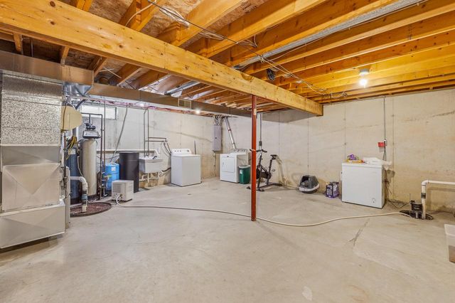 N4493 Hickory ROAD, Hustisford, WI 53034