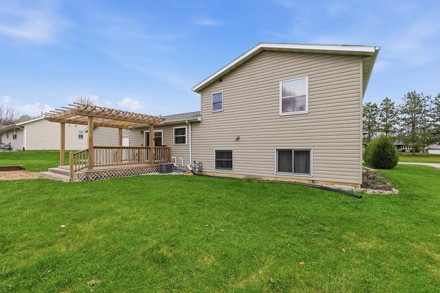 N4493 Hickory ROAD, Hustisford, WI 53034