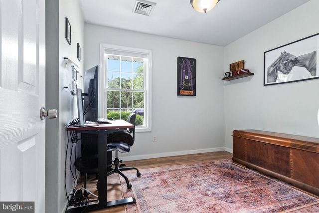 570 GREENBRIAR DR, Williamstown, NJ 08094