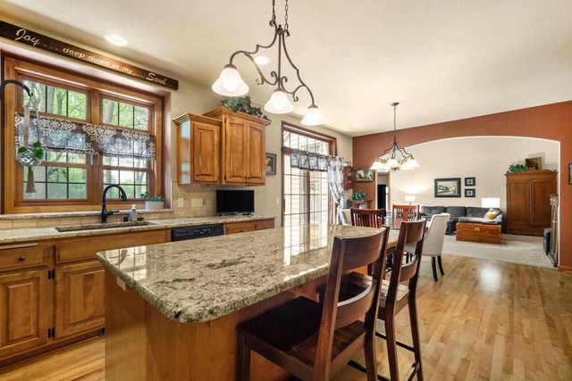 S71W12903 Tess Corners DRIVE, Muskego, WI 53150