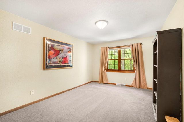 S71W12903 Tess Corners DRIVE, Muskego, WI 53150
