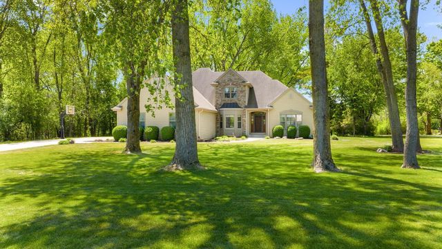 S71W12903 Tess Corners DRIVE, Muskego, WI 53150