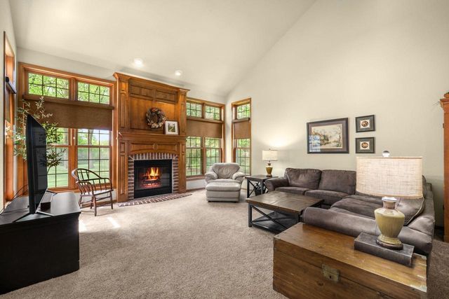 S71W12903 Tess Corners DRIVE, Muskego, WI 53150