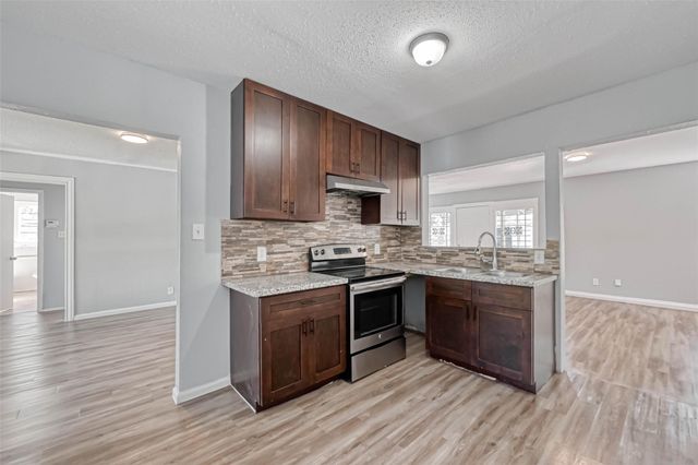 4118 Sunflower Street, Houston, TX 77051