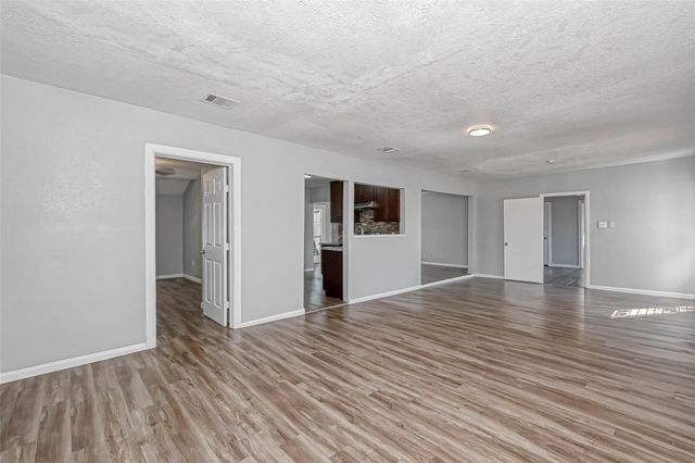 4118 Sunflower Street, Houston, TX 77051