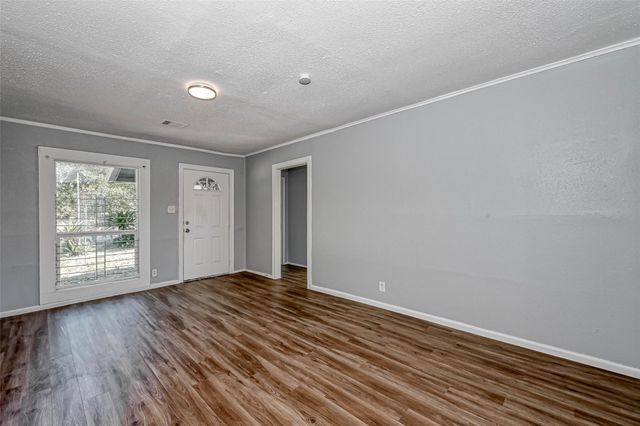 4118 Sunflower Street, Houston, TX 77051