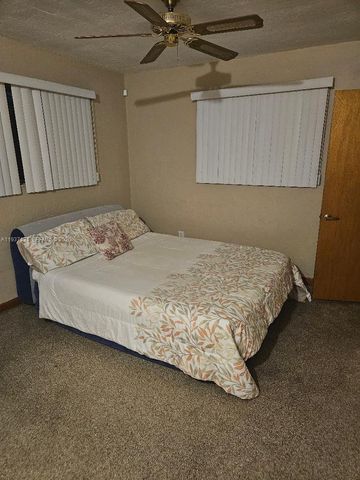 5842 Harding Street R, Hollywood, FL 33021