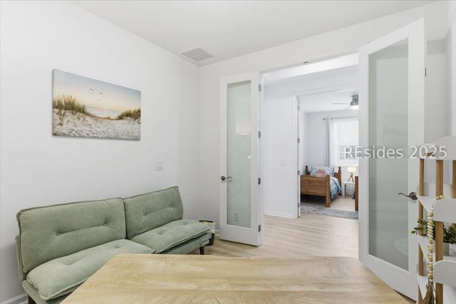 855 Weekend Ave, Hardeeville, SC 29927