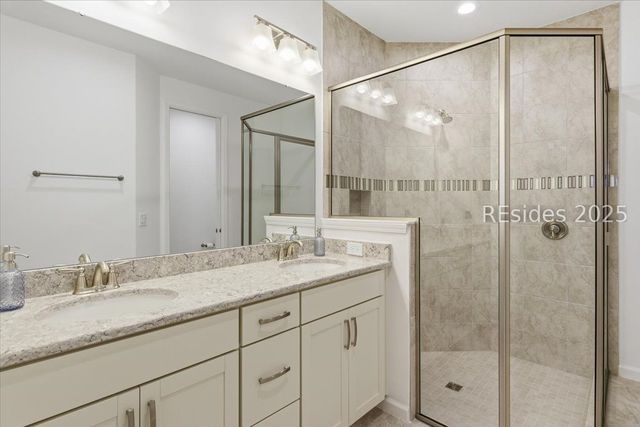 855 Weekend Ave, Hardeeville, SC 29927