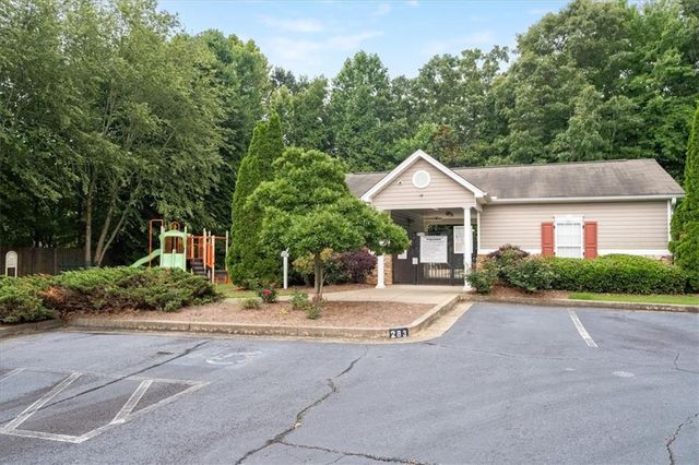173 Linton Drive, Acworth, GA 30102