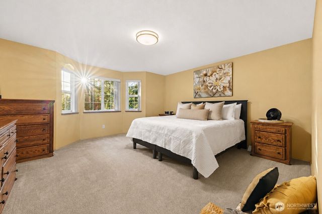 29802 201st Place SE, Kent, WA 98042