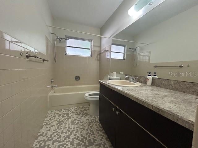 6427 109TH AVENUE N, Pinellas Park, FL 33782