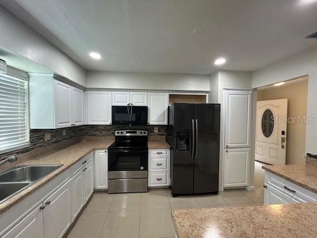 6427 109TH AVENUE N, Pinellas Park, FL 33782