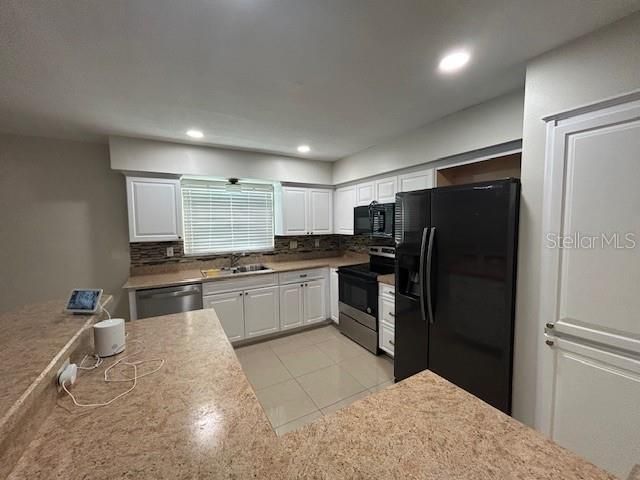 6427 109TH AVENUE N, Pinellas Park, FL 33782