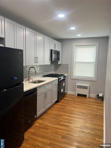 935 Broad Street, Bloomfield, NJ 07003