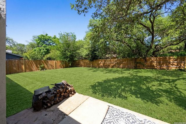 8814 PERTSHIRE ST, San Antonio, TX 78254