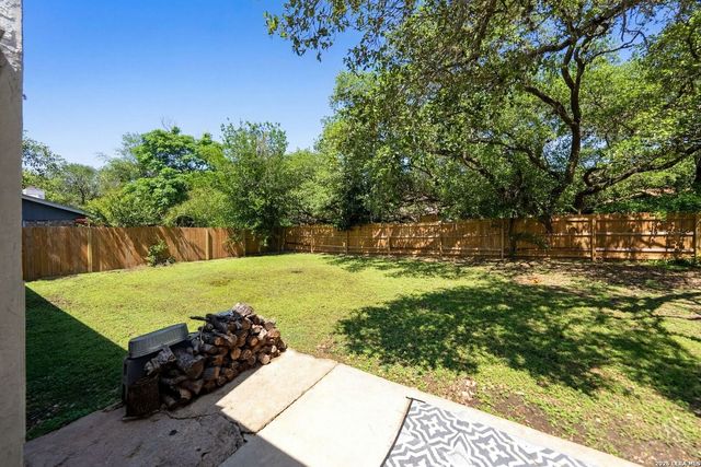 8814 PERTSHIRE ST, San Antonio, TX 78254