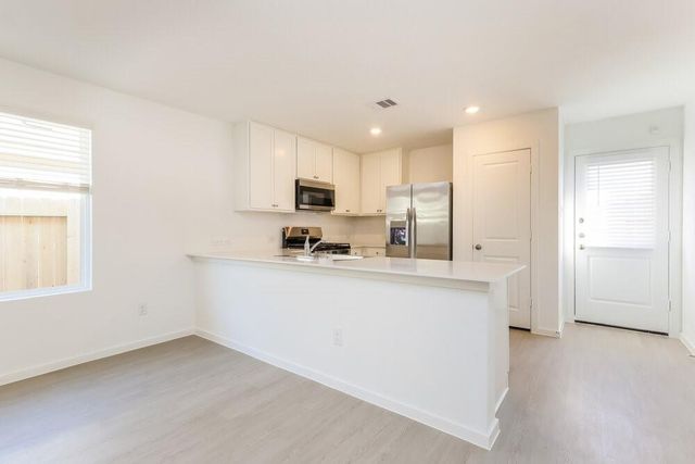 1536 Sunset Ridge Drive, Conroe, TX 77303