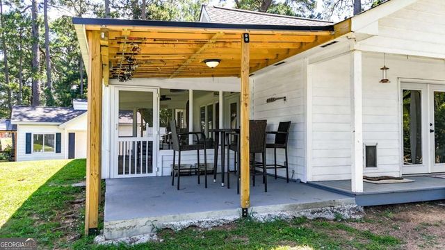 197 Big Springs Road SE, Calhoun, GA 30701