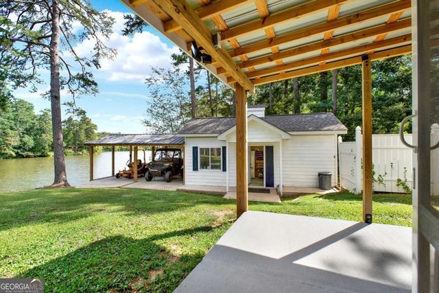 197 Big Springs Road SE, Calhoun, GA 30701