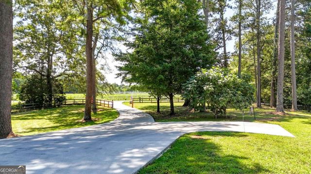 197 Big Springs Road SE, Calhoun, GA 30701
