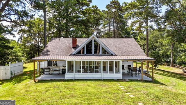 197 Big Springs Road SE, Calhoun, GA 30701