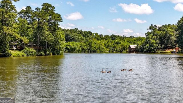 197 Big Springs Road SE, Calhoun, GA 30701