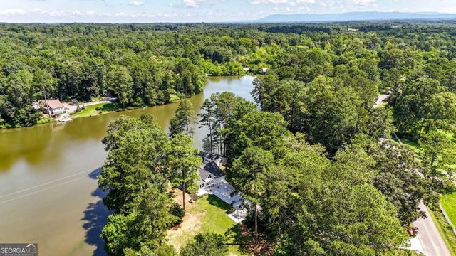 197 Big Springs Road SE, Calhoun, GA 30701
