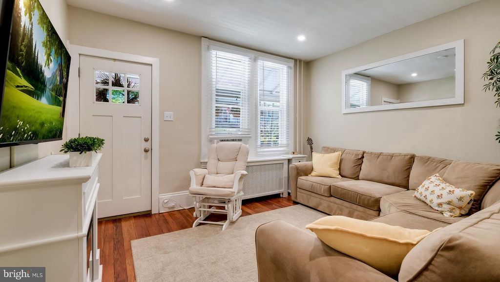 264 N ABERDEEN AVE, WAYNE, PA 19087 — photo 4