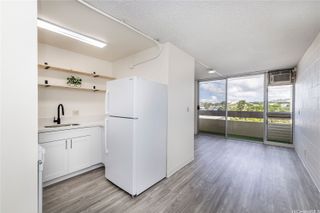 1555 Pohaku Street B609, Honolulu, HI 96817