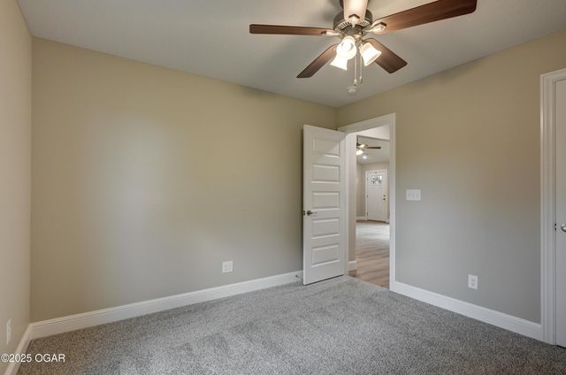 1242 Sheila Ann Drive, Carthage, MO 64836