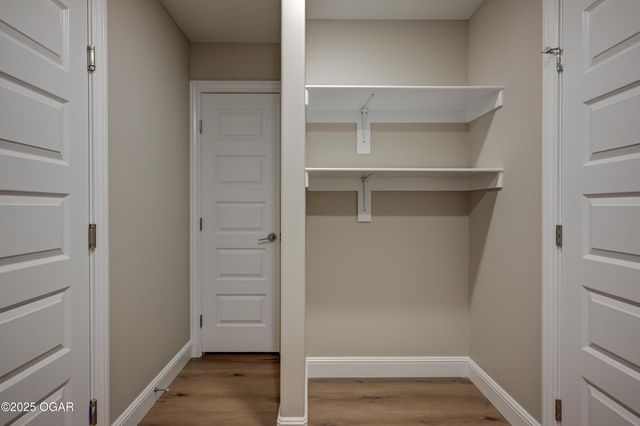 1242 Sheila Ann Drive, Carthage, MO 64836