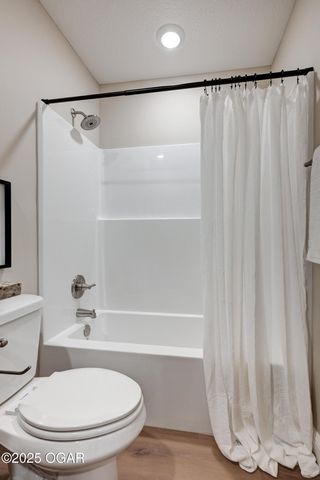 1242 Sheila Ann Drive, Carthage, MO 64836